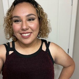 Meet your Posher, Jocelyn